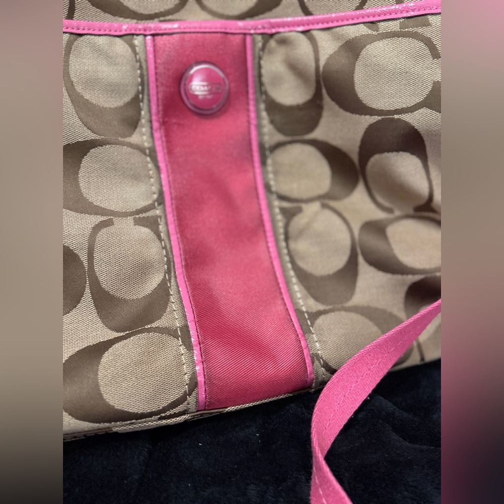 COACH BROWN AND PINK LARGE JACQUARD FOLD OVER  MESSINGER Crossbody Bag - Picture 7 of 13